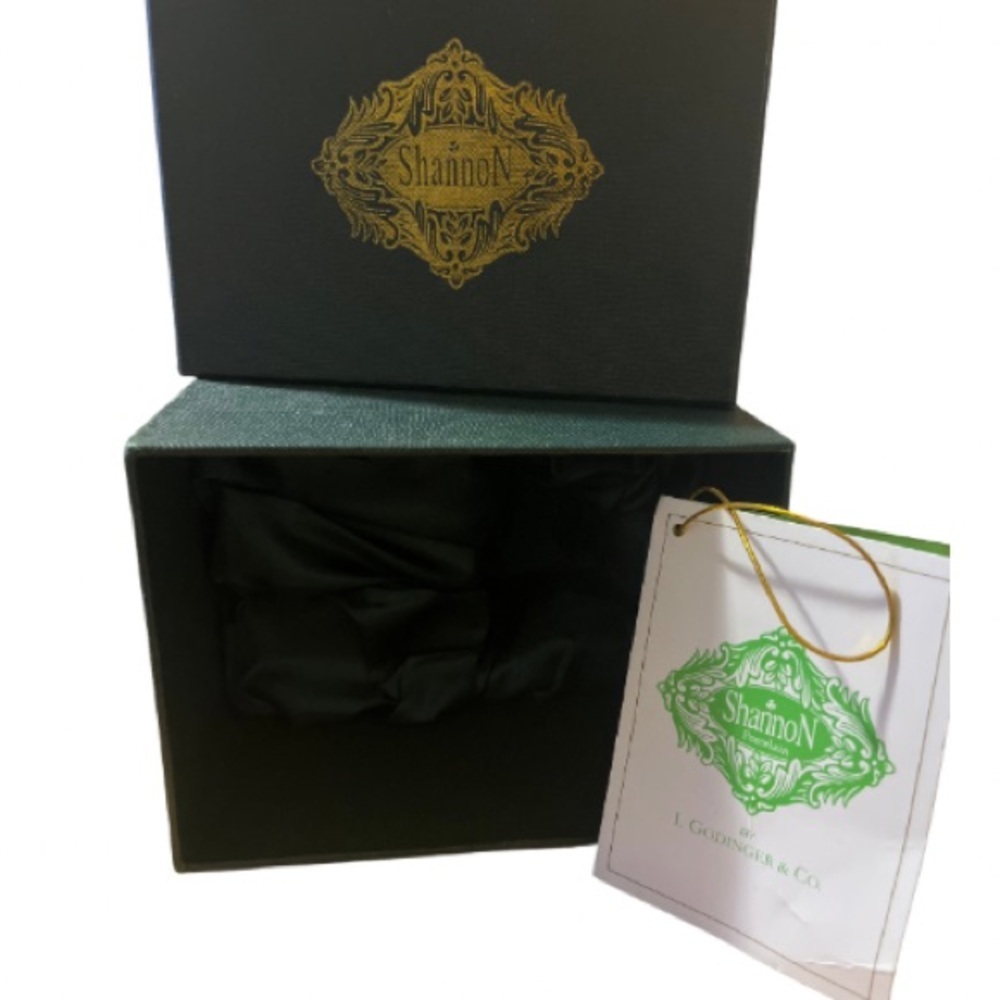 Godinger, ShannoN Porcelain Basket Shamrock Design, 5” NIB - Picture 10 of 11